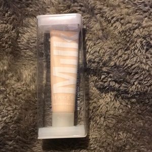 Milk Makeup Blur Liquid Matte Foundation